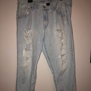 Boyfriend light blue ripped jeans size 14/32